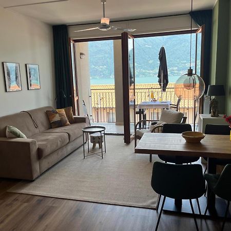 Lake View Apartments Acquaseria Bagian luar foto