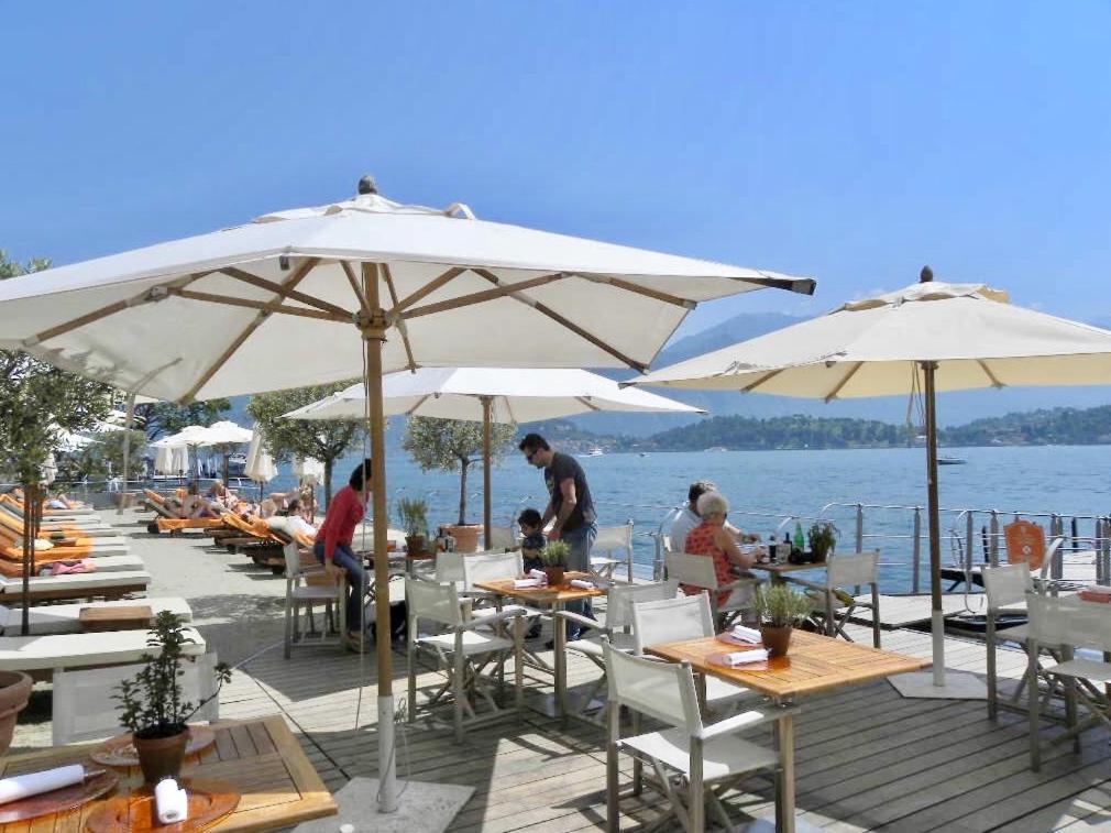 Lake View Apartments Acquaseria Bagian luar foto