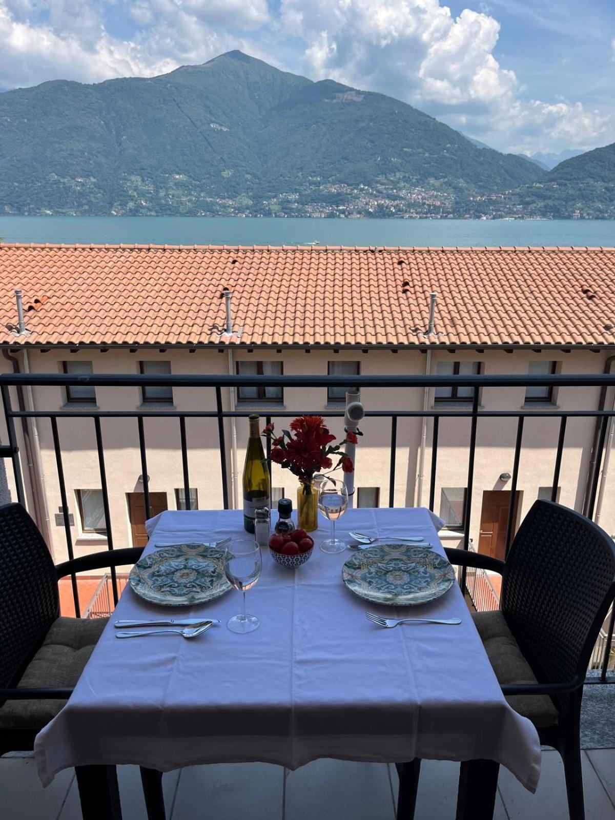 Lake View Apartments Acquaseria Bagian luar foto